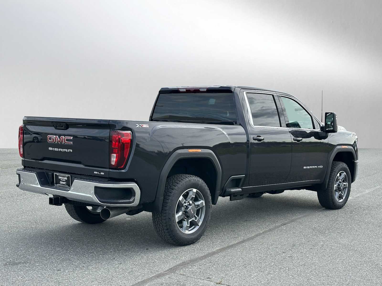 2025 GMC Sierra 2500 HD SLE