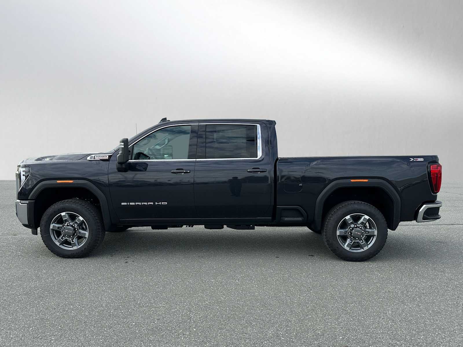 2025 GMC Sierra 2500 HD SLE