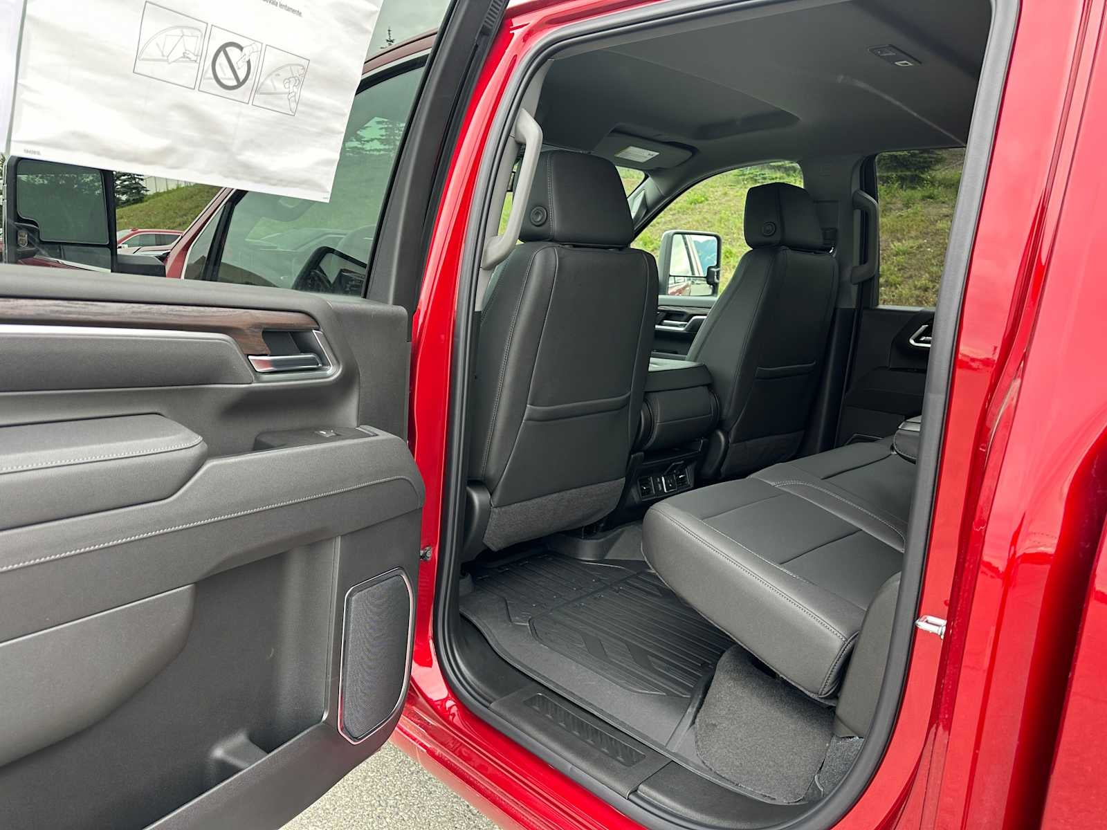 2025 GMC Sierra 2500 HD SLT