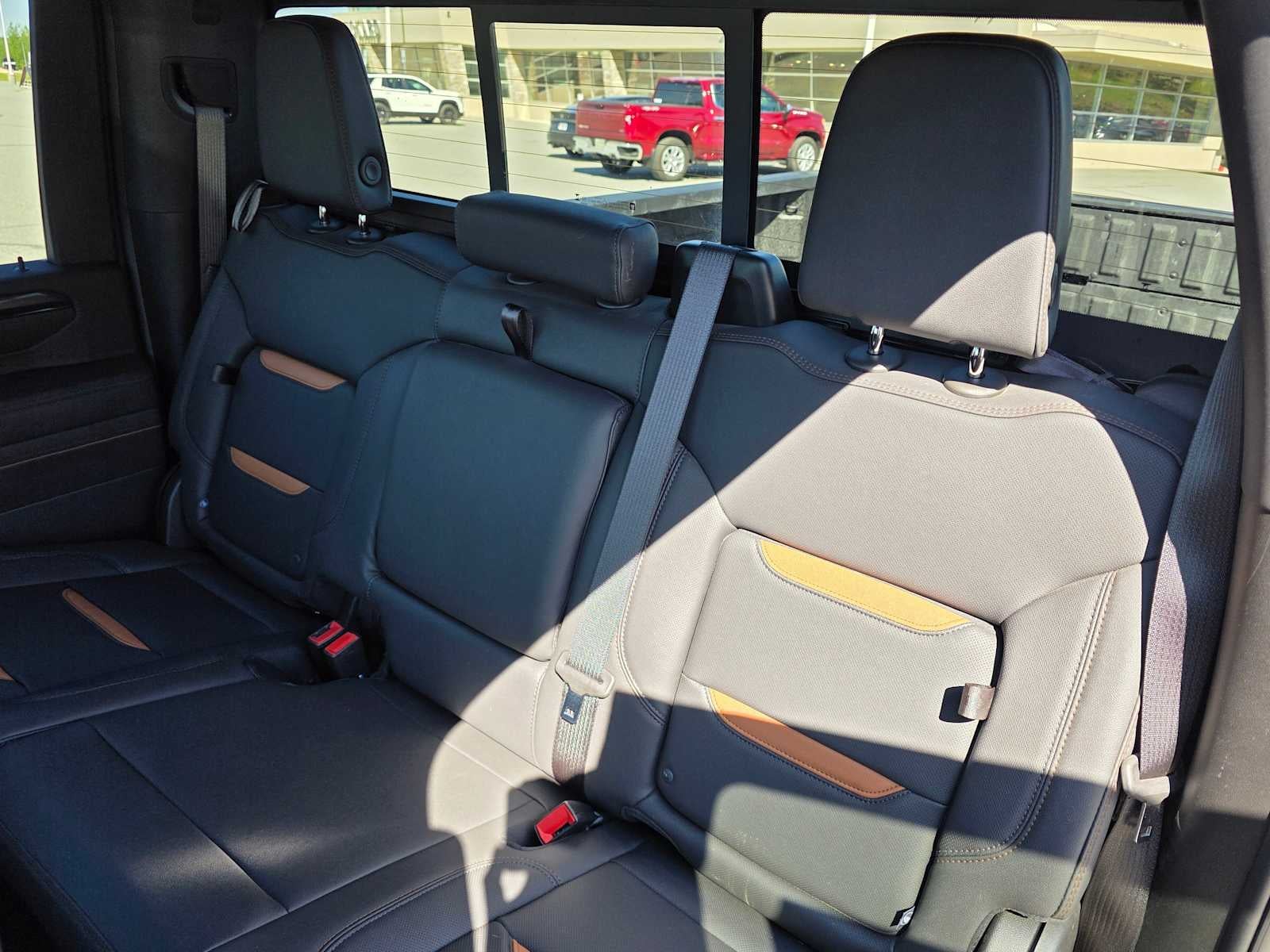 2025 GMC Sierra 2500 HD AT4