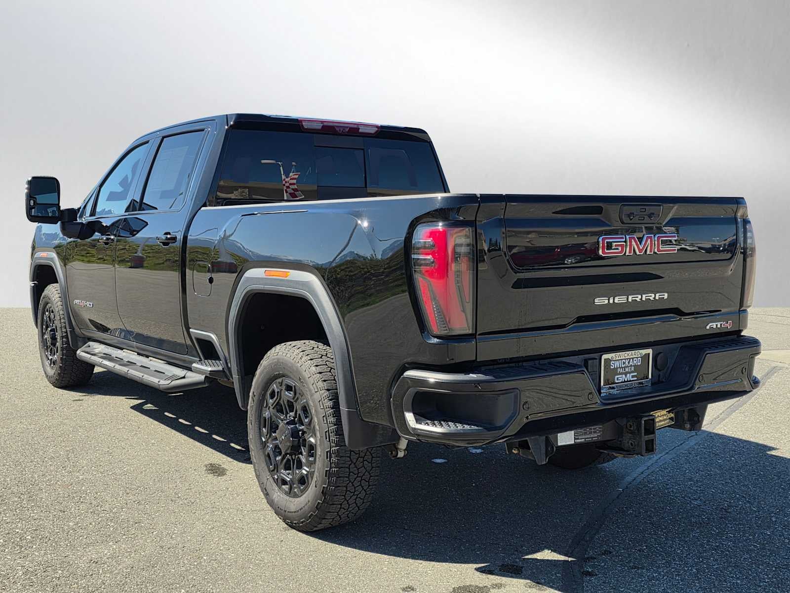 2025 GMC Sierra 2500 HD AT4
