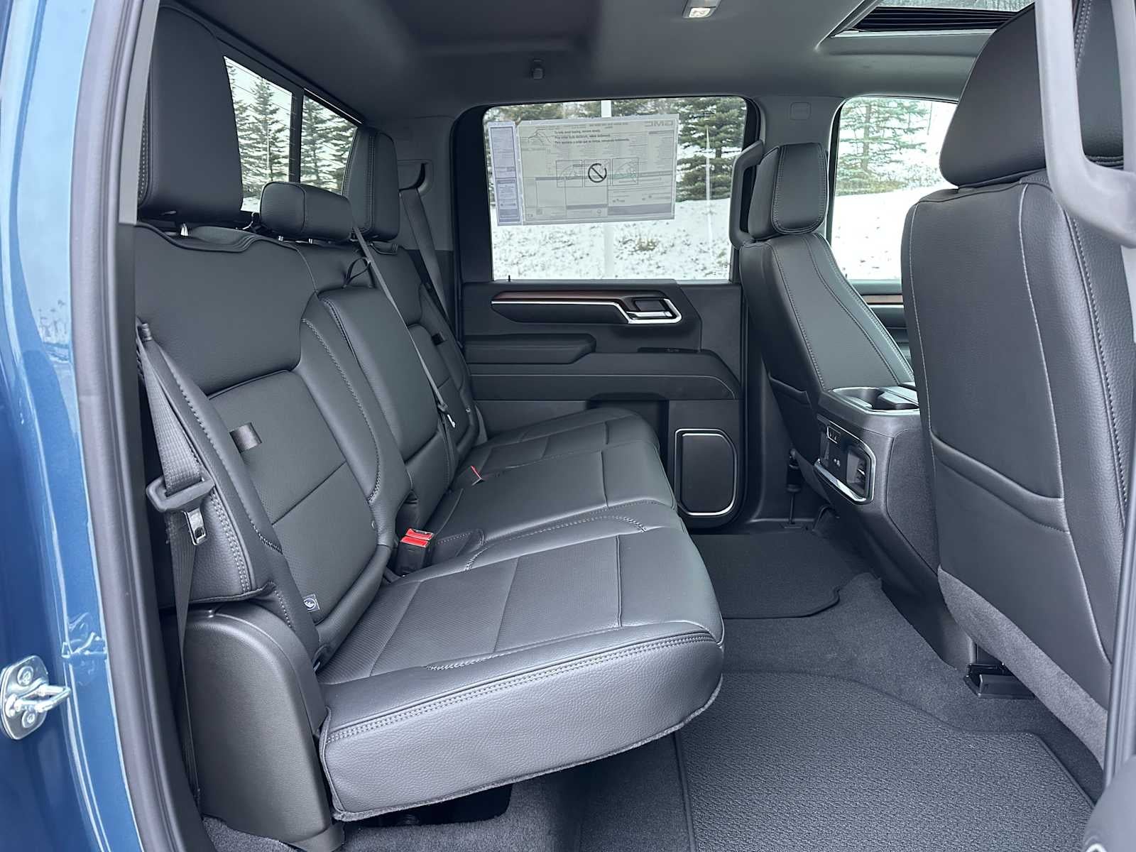 2025 GMC Sierra 2500 HD Denali