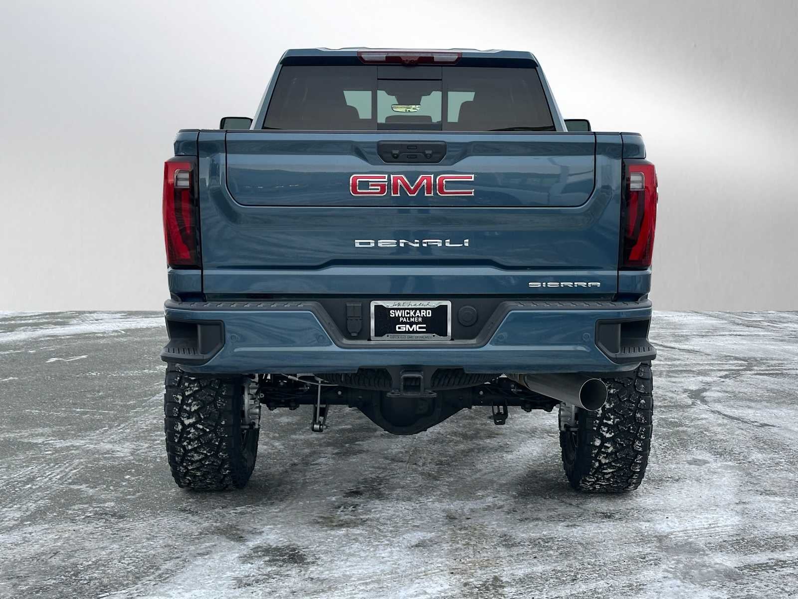 2025 GMC Sierra 2500 HD Denali