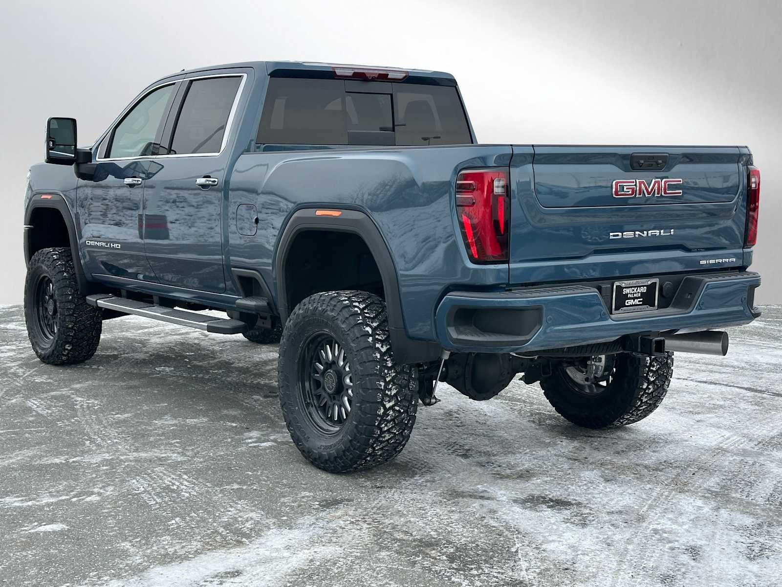 2025 GMC Sierra 2500 HD Denali