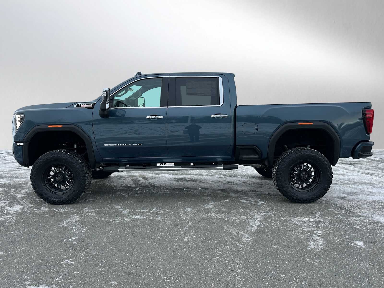 2025 GMC Sierra 2500 HD Denali