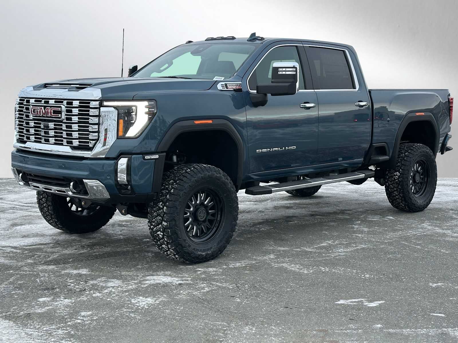 2025 GMC Sierra 2500 HD Denali