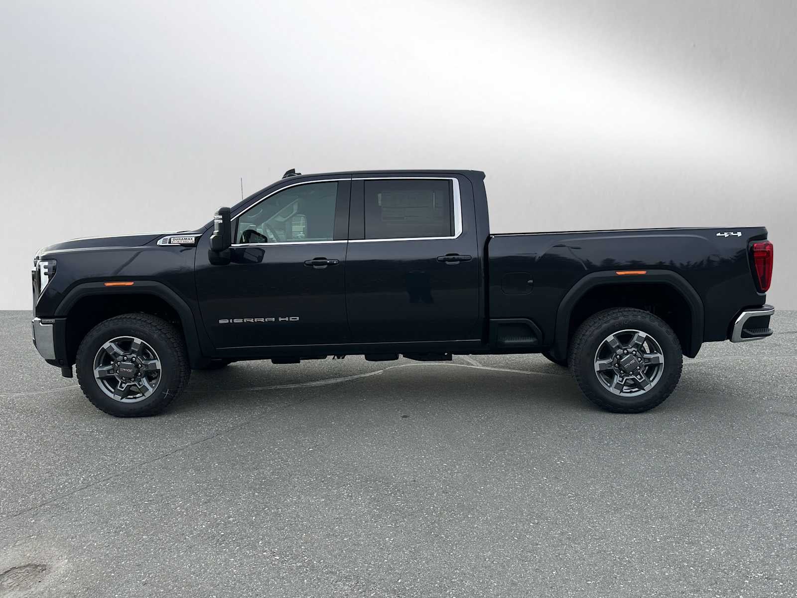 2026 GMC Sierra 3500 HD SLE