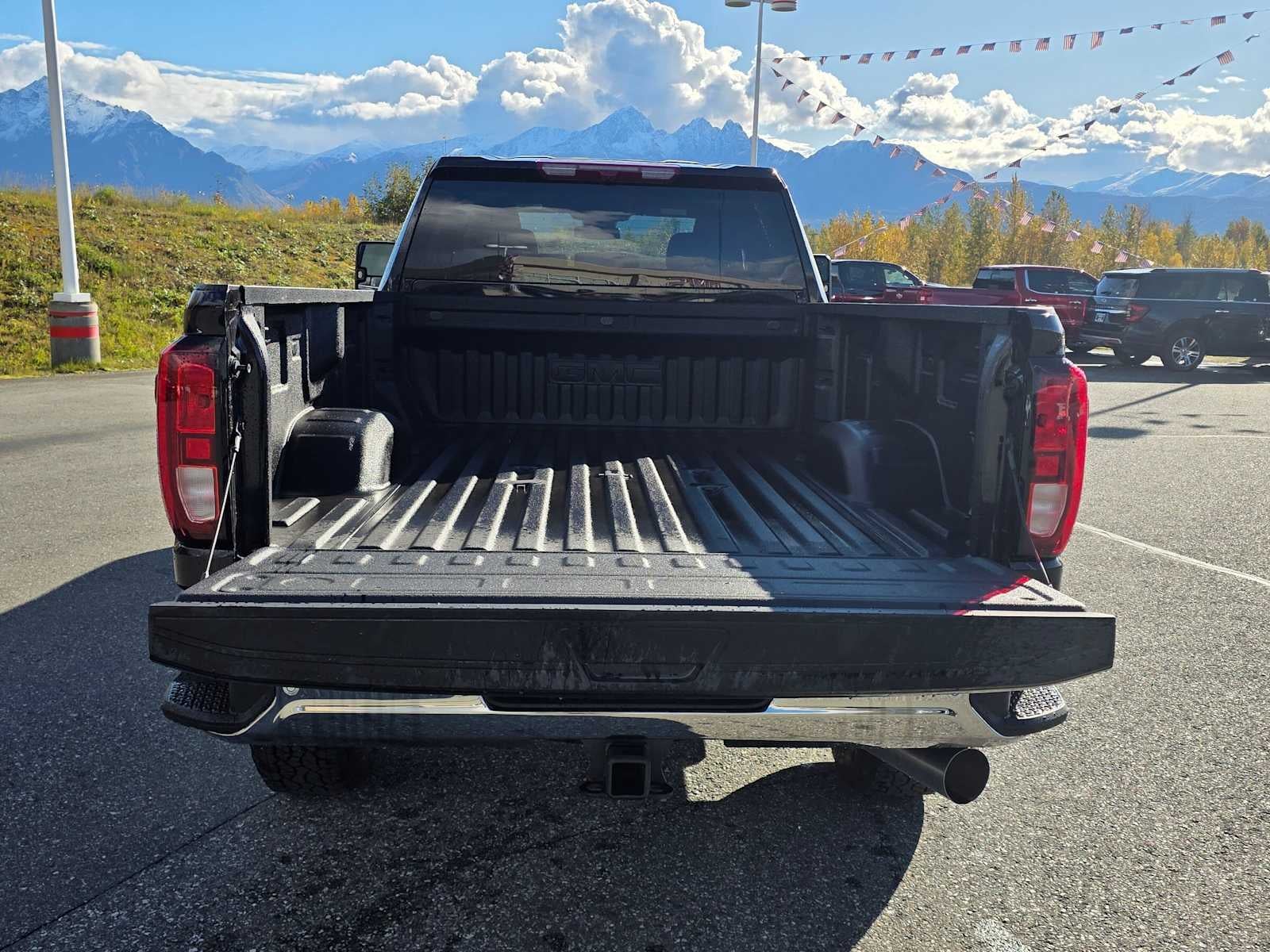 2026 GMC Sierra 3500 HD SLE