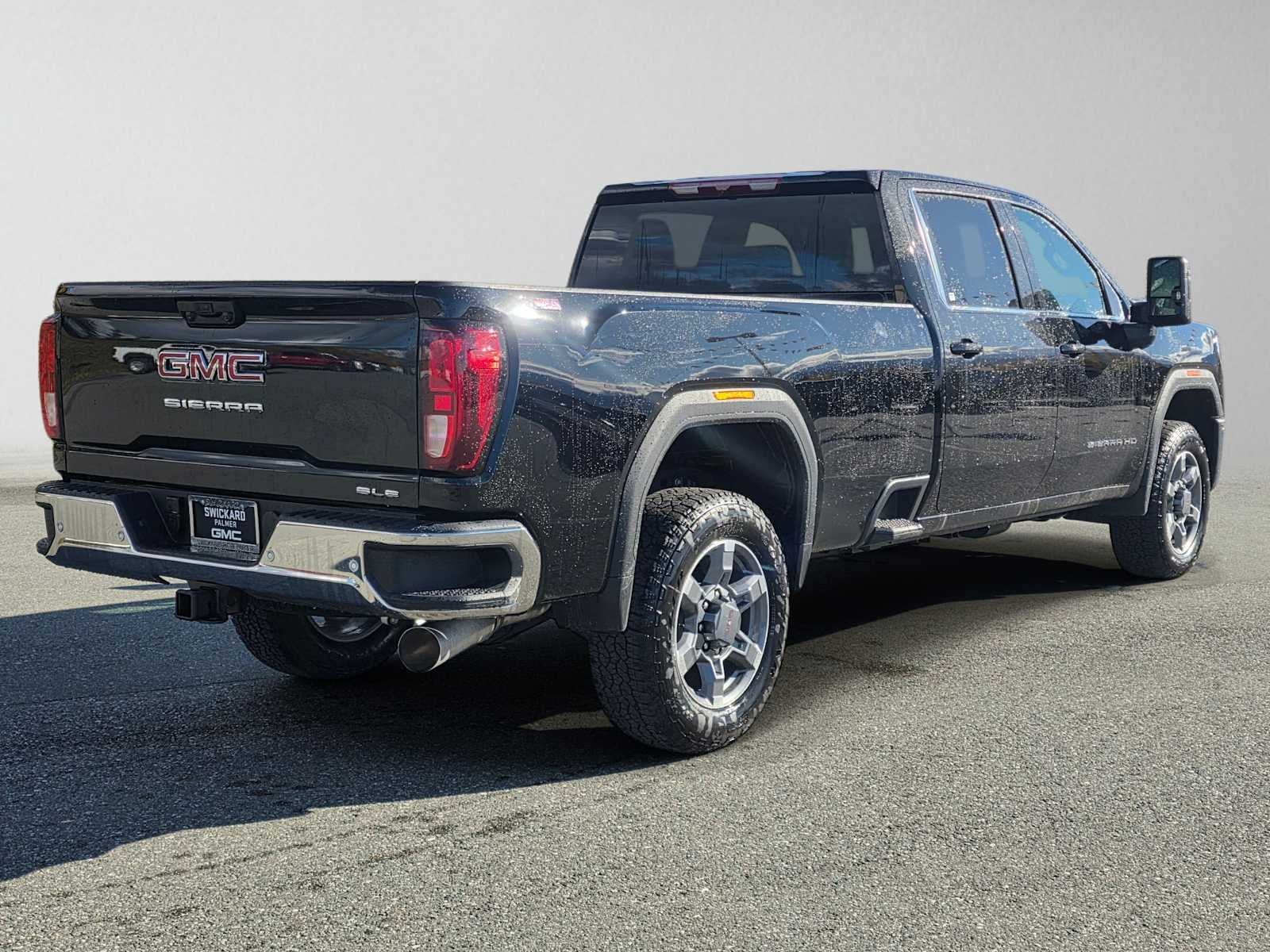 2026 GMC Sierra 3500 HD SLE