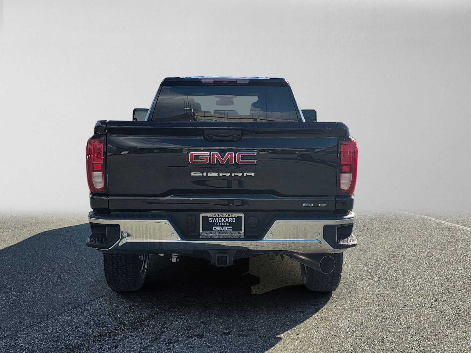 2026 GMC Sierra 3500 HD SLE