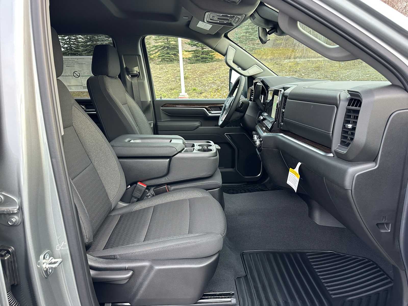 2026 GMC Sierra 3500 HD SLE