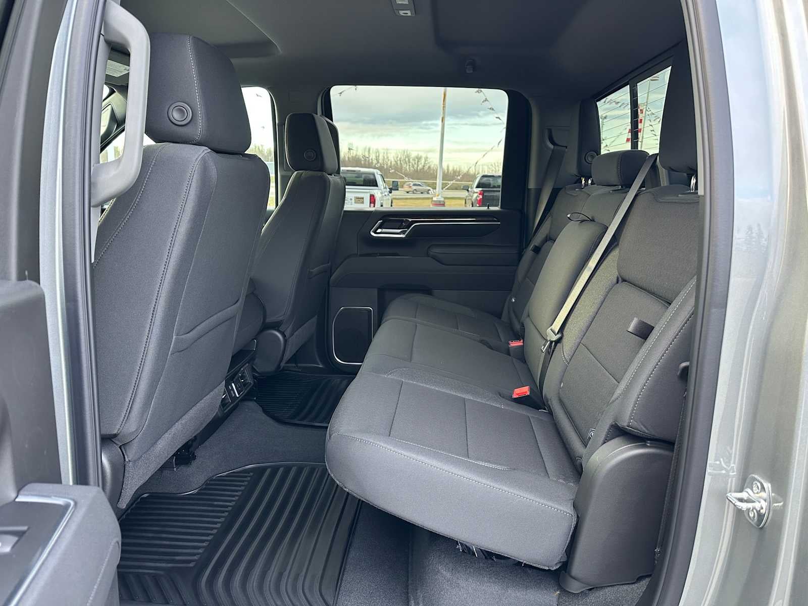 2026 GMC Sierra 3500 HD SLE