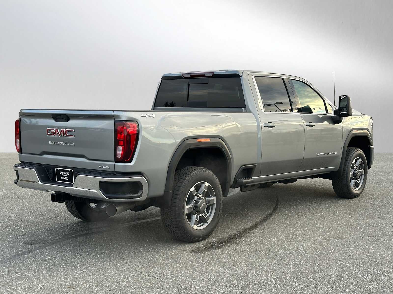 2026 GMC Sierra 3500 HD SLE