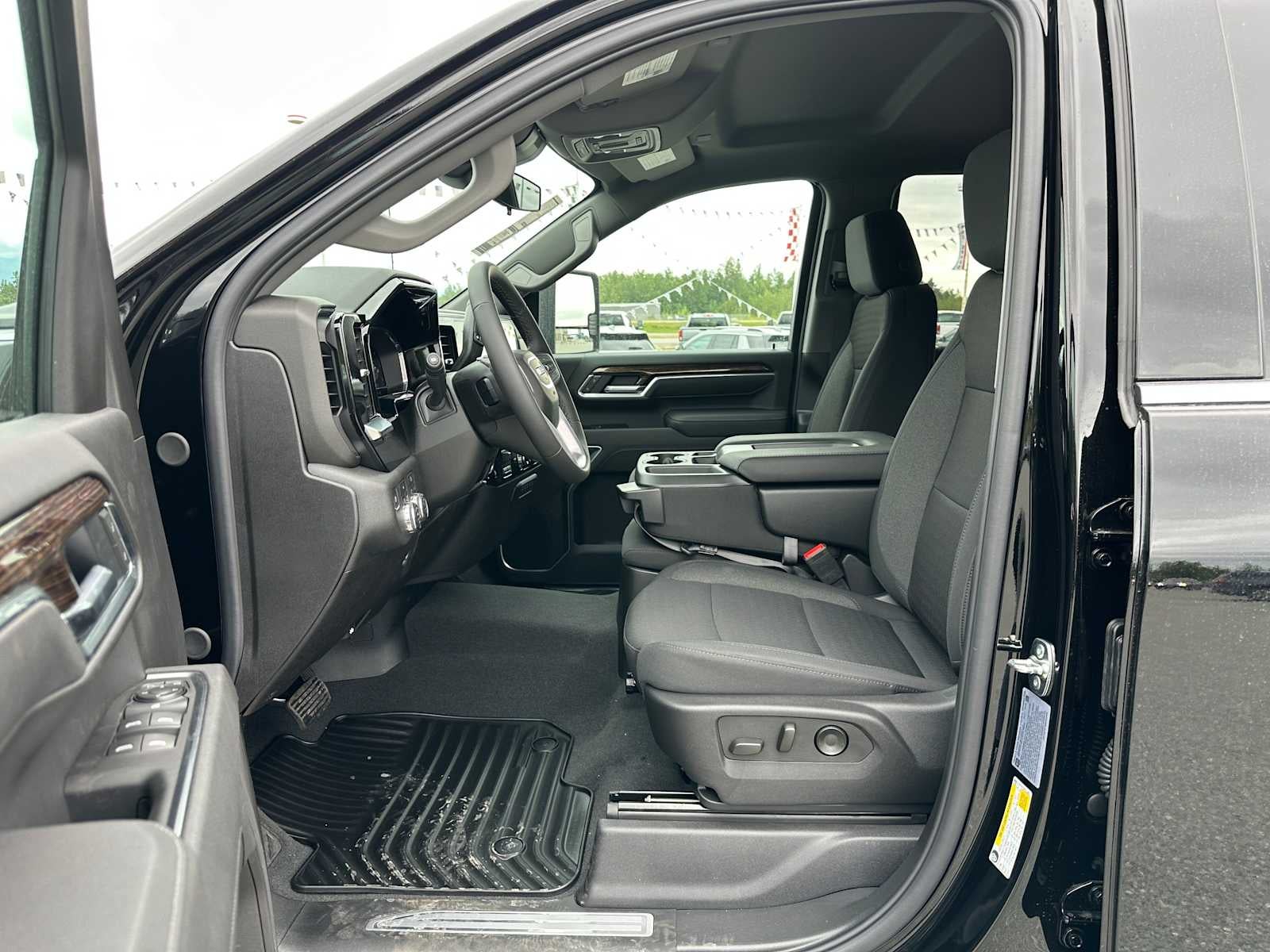 2025 GMC Sierra 3500 HD SLE