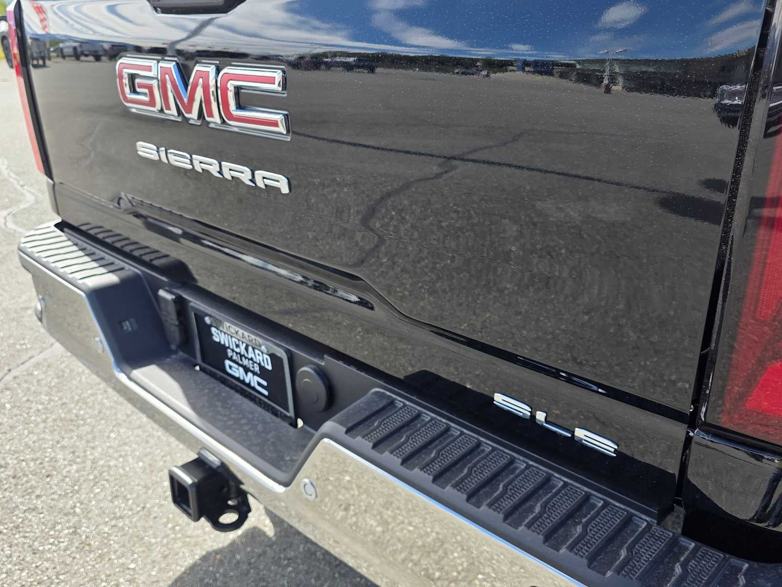 2026 GMC Sierra 3500 HD SLE DRW