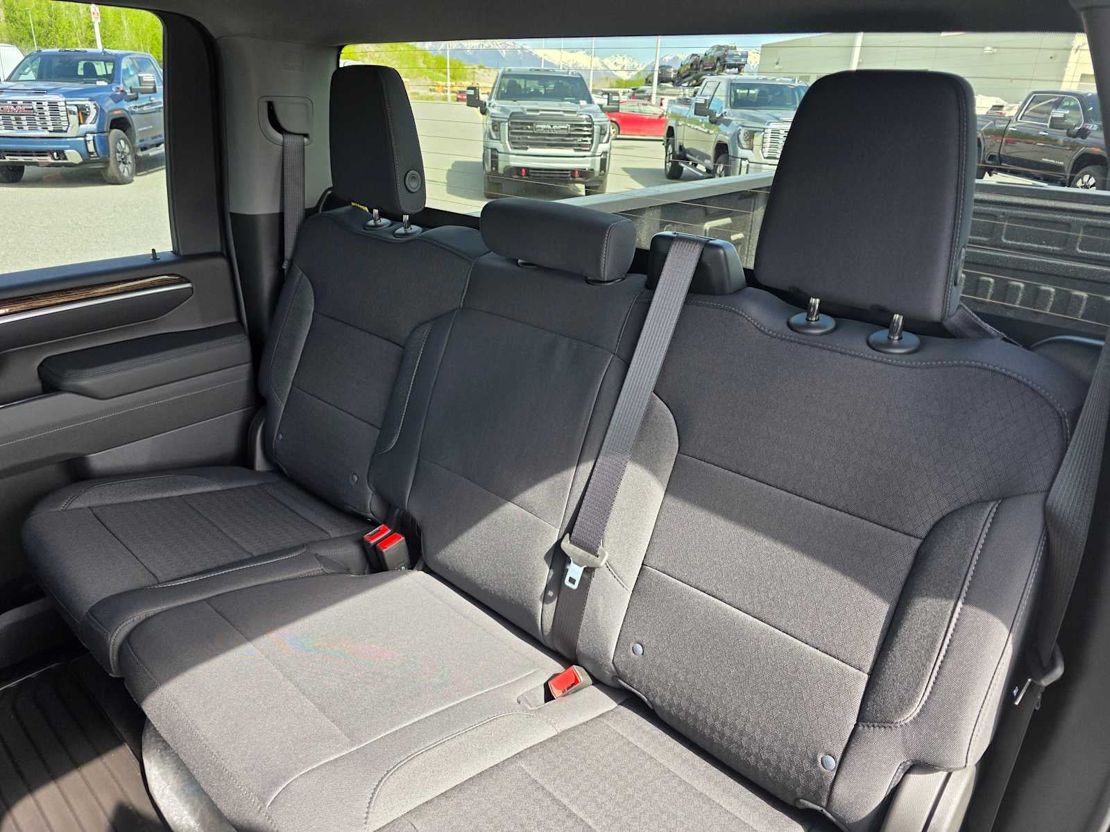 2026 GMC Sierra 3500 HD SLE DRW