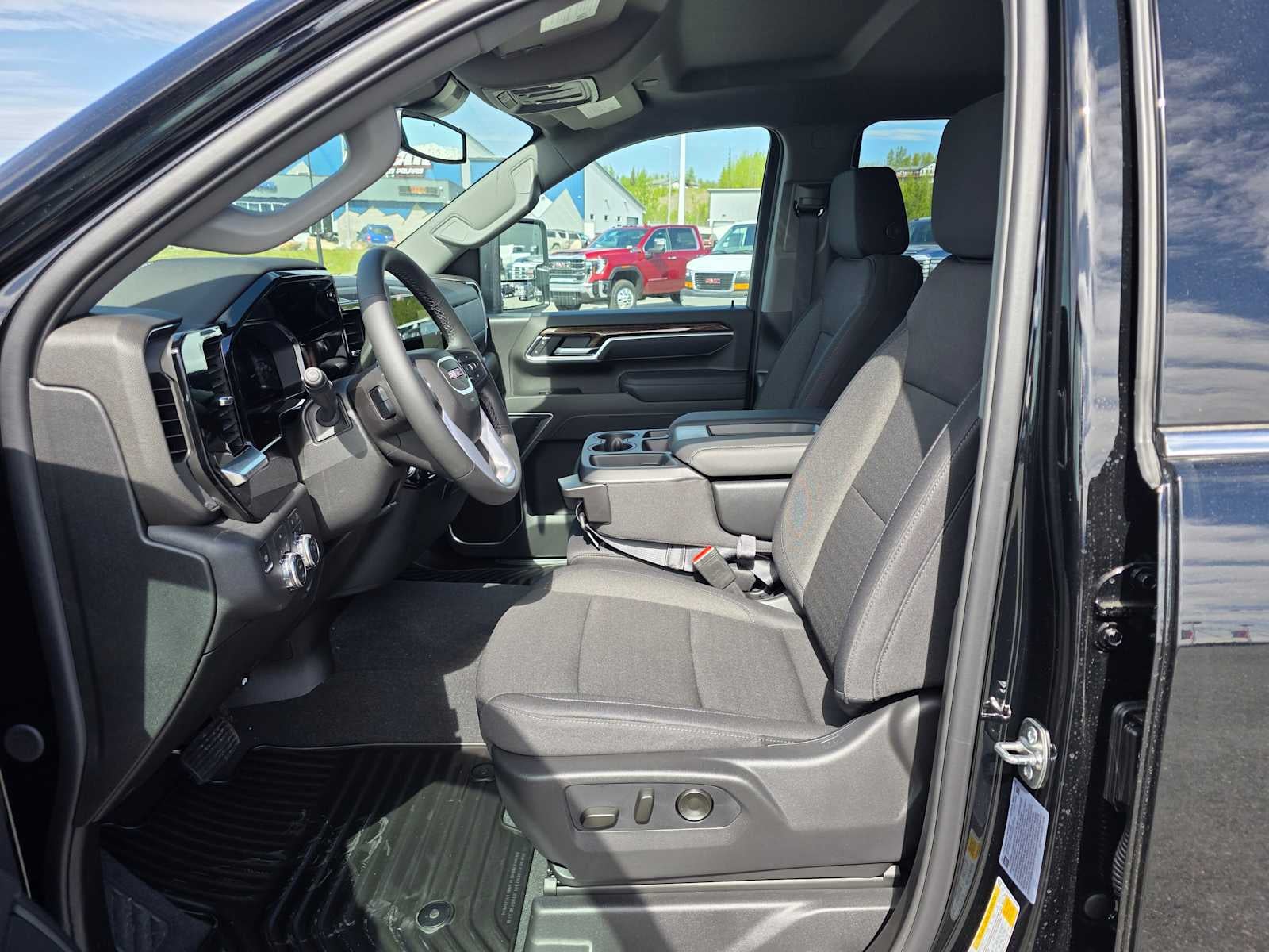 2026 GMC Sierra 3500 HD SLE DRW