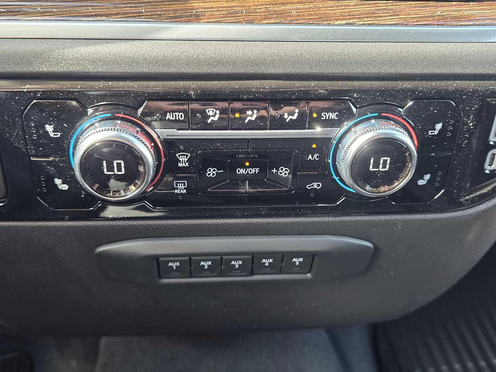 2026 GMC Sierra 3500 HD SLE DRW