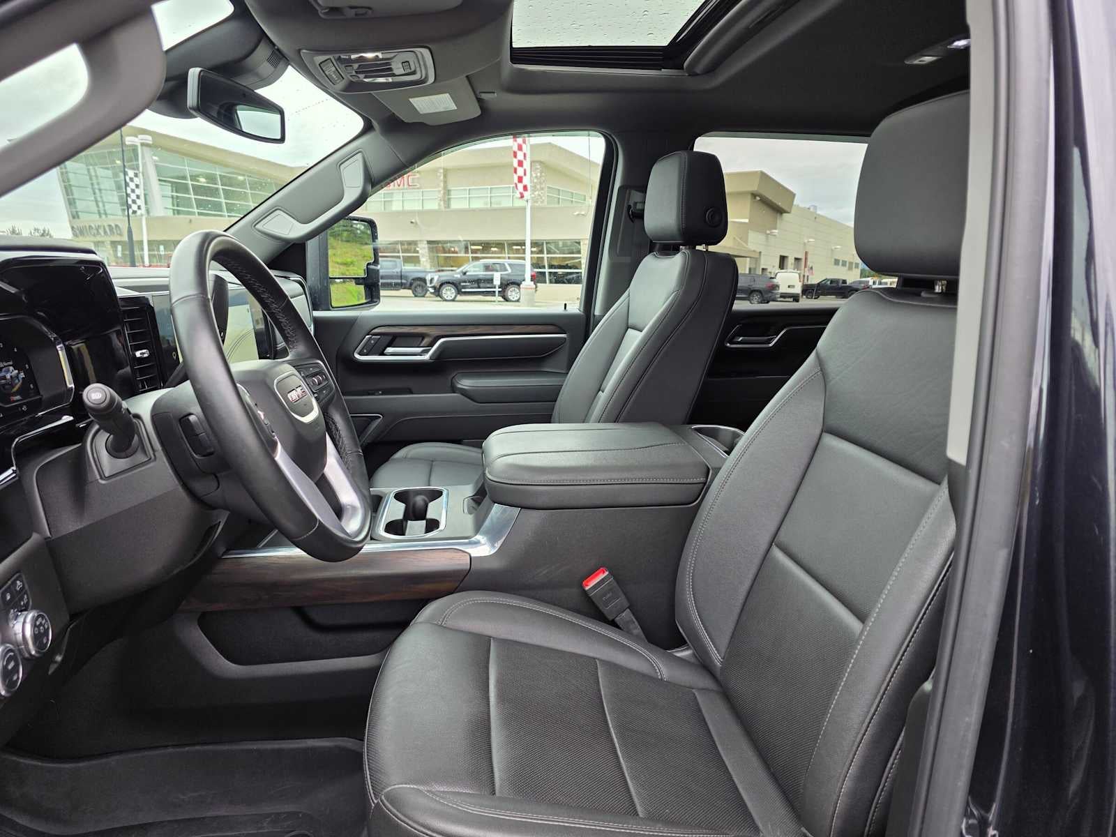 2025 GMC Sierra 3500 HD SLT