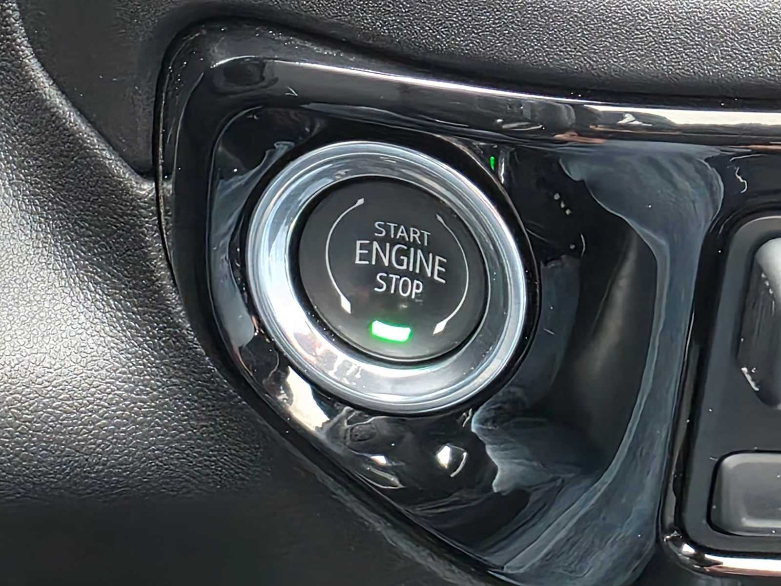 2025 GMC Sierra 3500 HD SLT