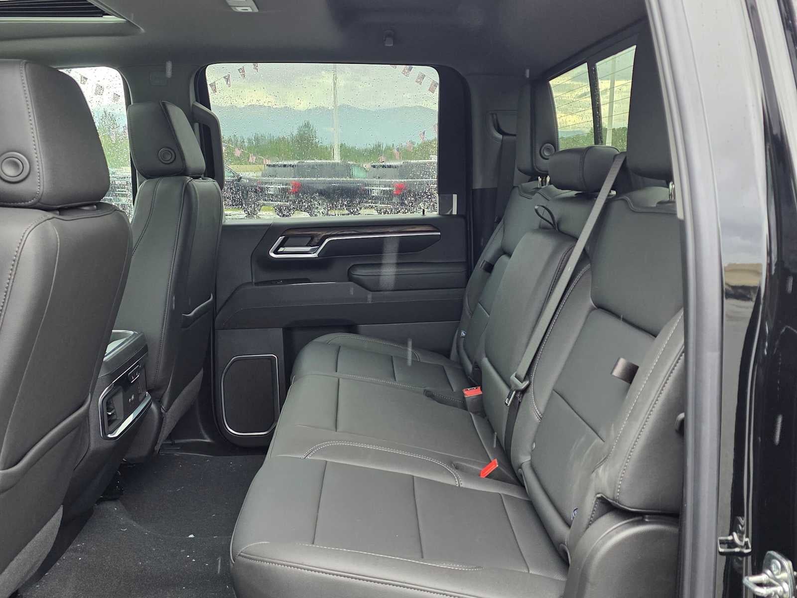 2026 GMC Sierra 3500 HD SLT
