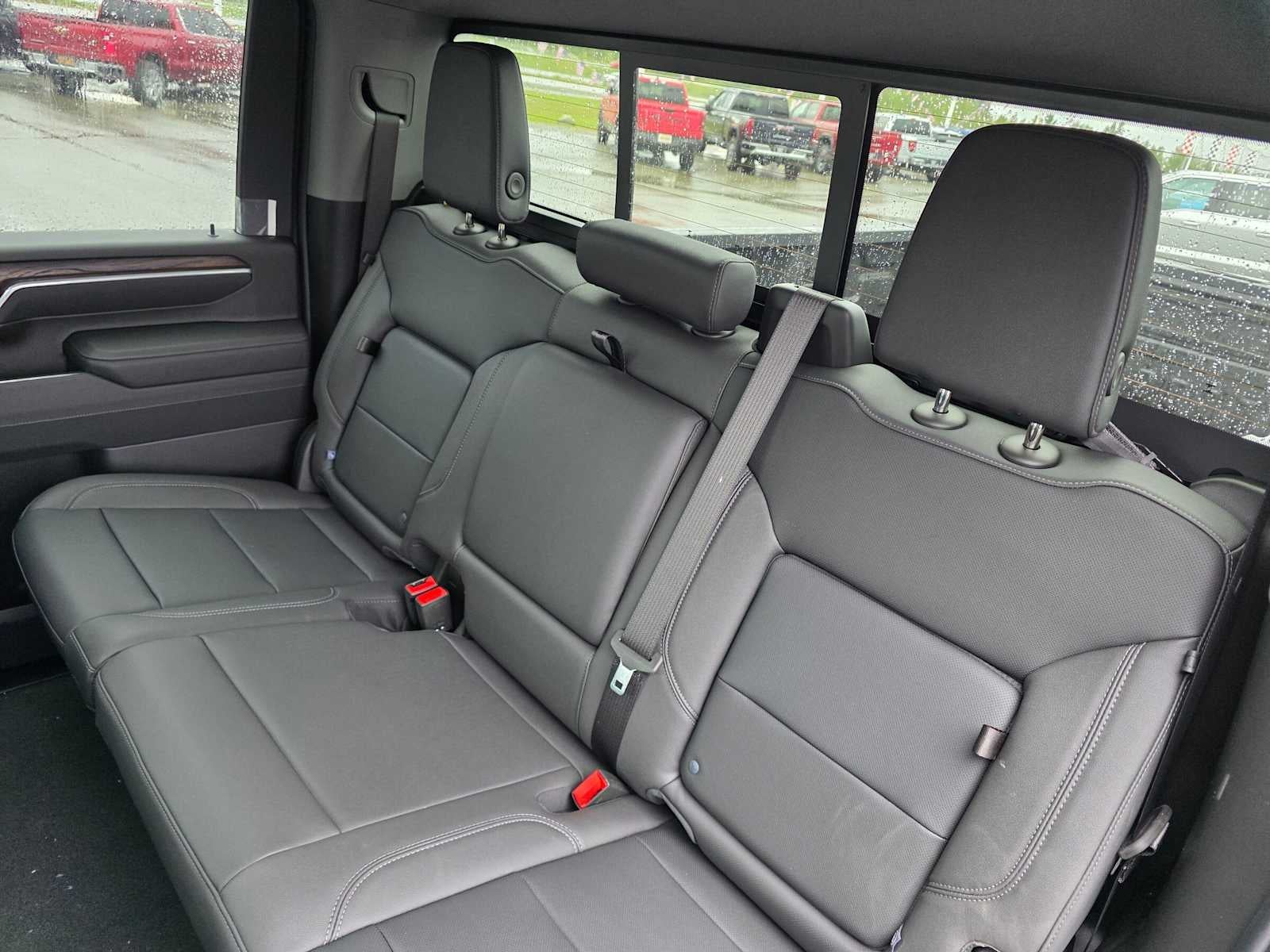 2026 GMC Sierra 3500 HD SLT