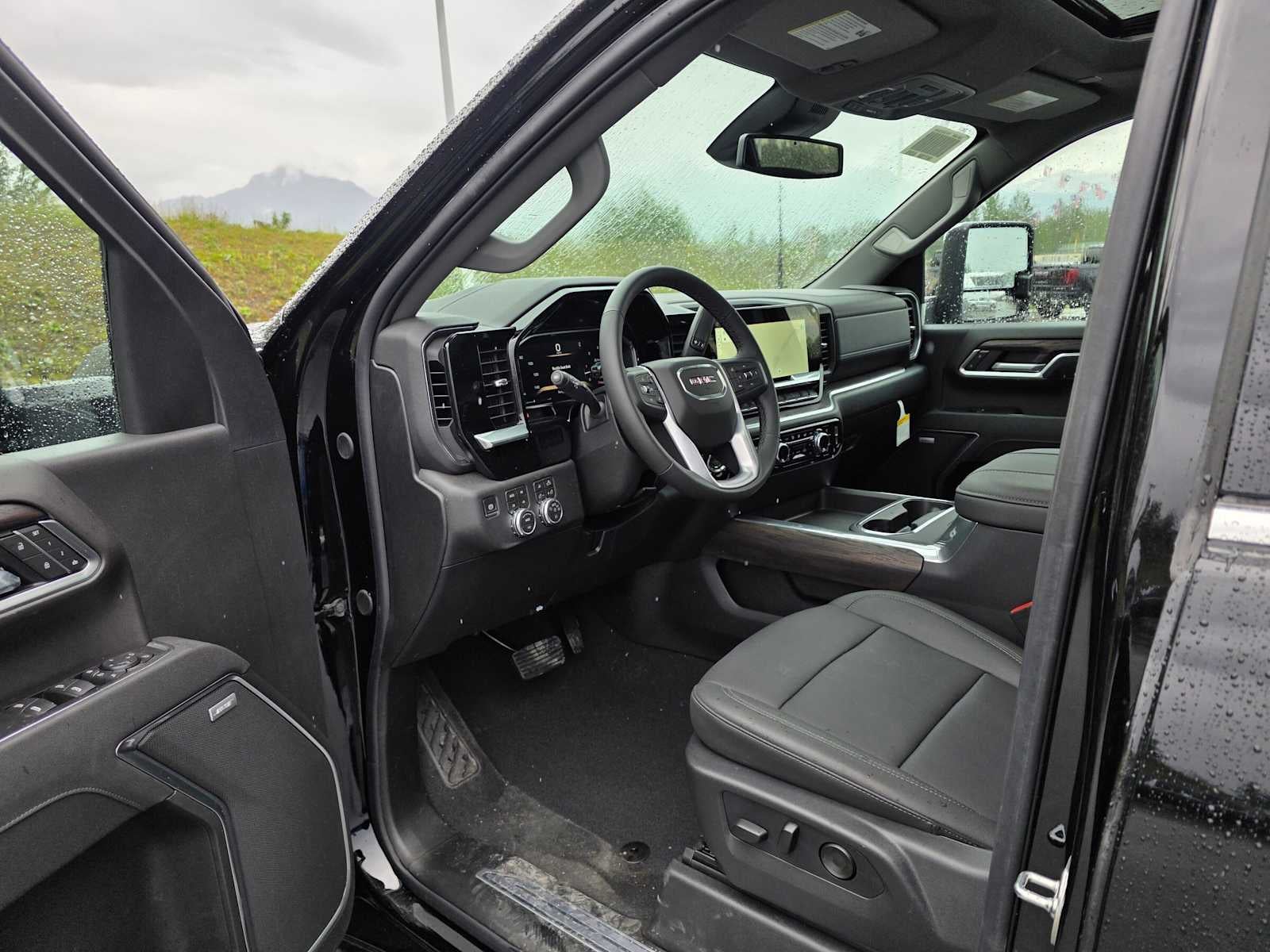 2026 GMC Sierra 3500 HD SLT