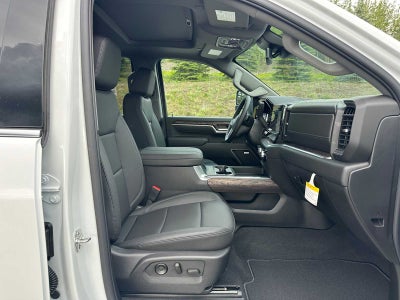 2025 GMC Sierra 3500 HD SLT