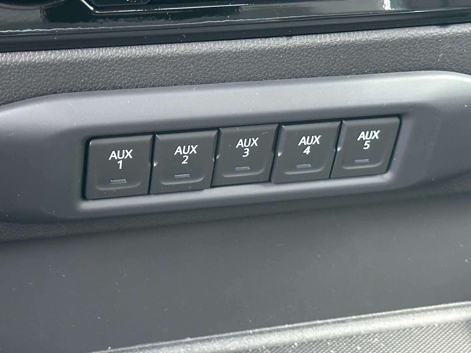 2025 GMC Sierra 3500 HD SLT