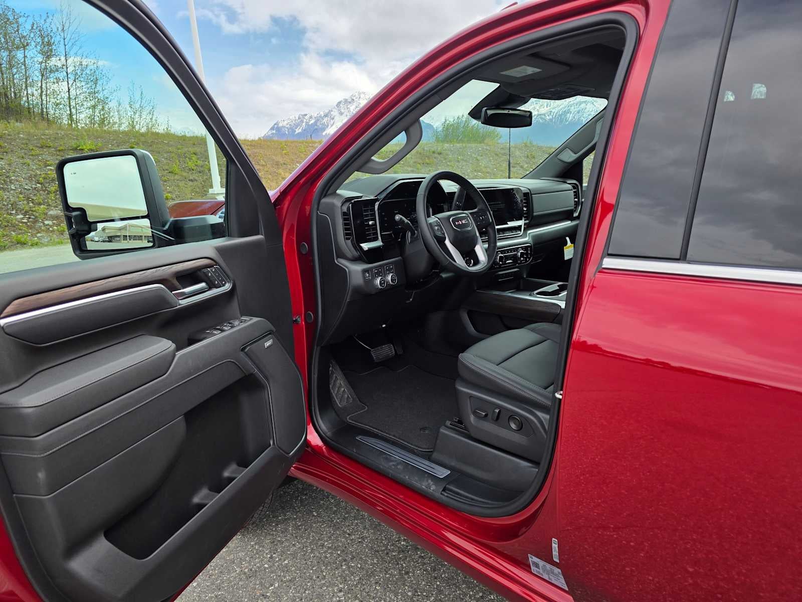 2026 GMC Sierra 3500 HD SLT DRW