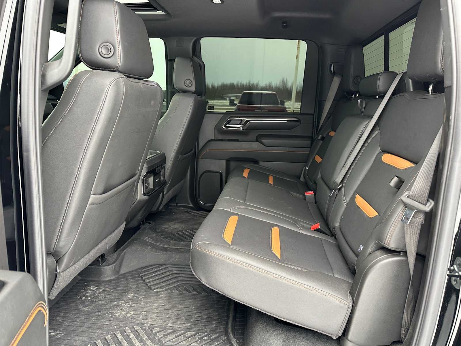 2025 GMC Sierra 3500 HD AT4