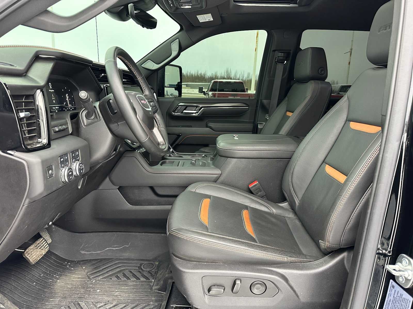 2025 GMC Sierra 3500 HD AT4