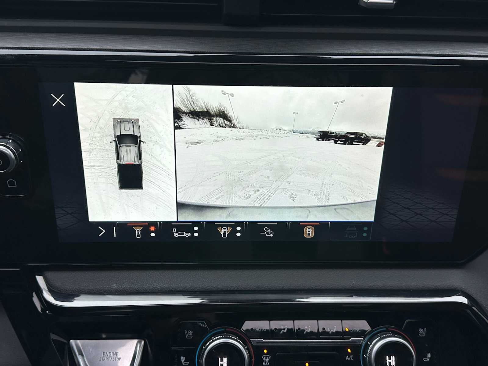 2025 GMC Sierra 3500 HD AT4