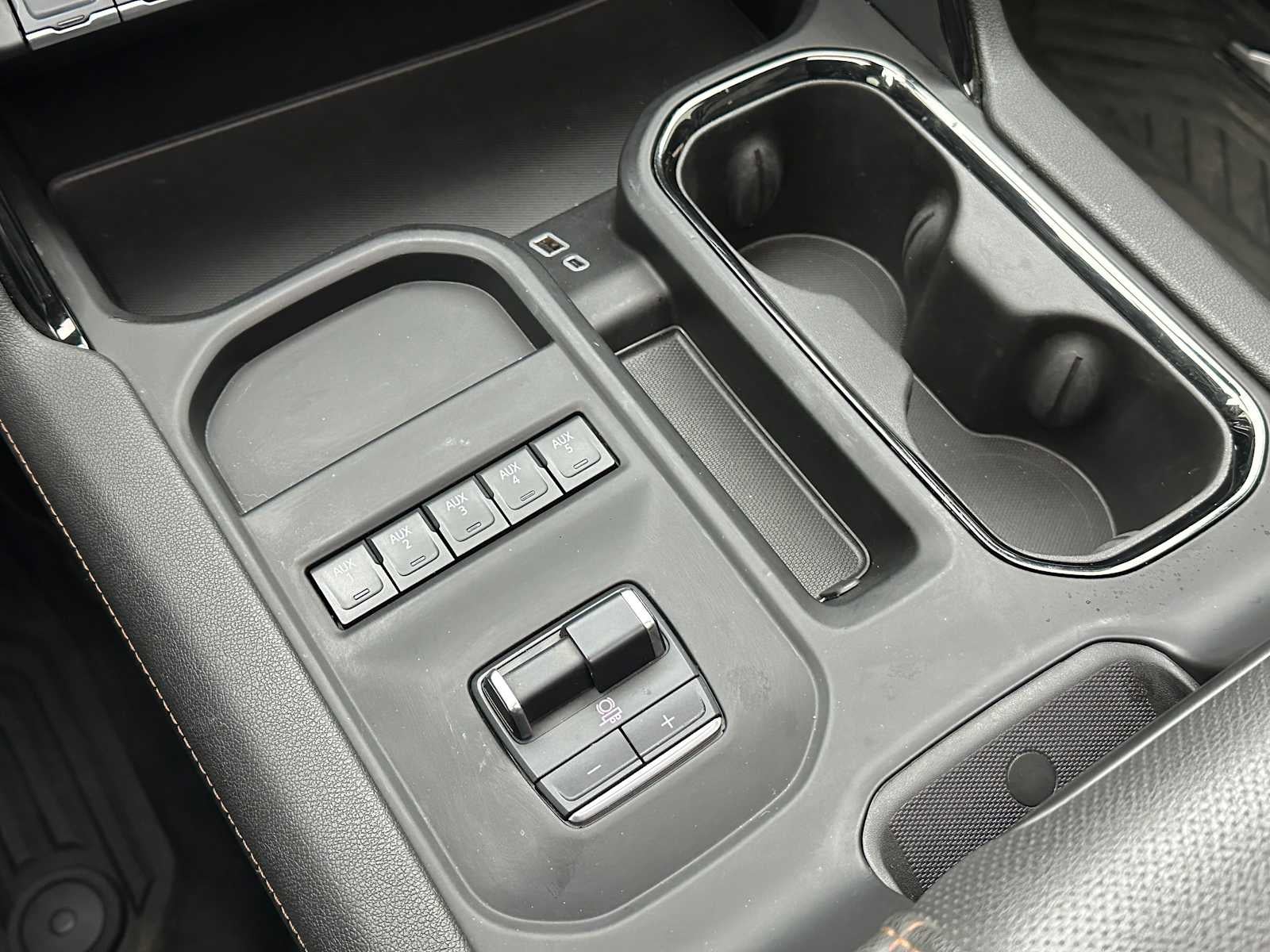 2025 GMC Sierra 3500 HD AT4