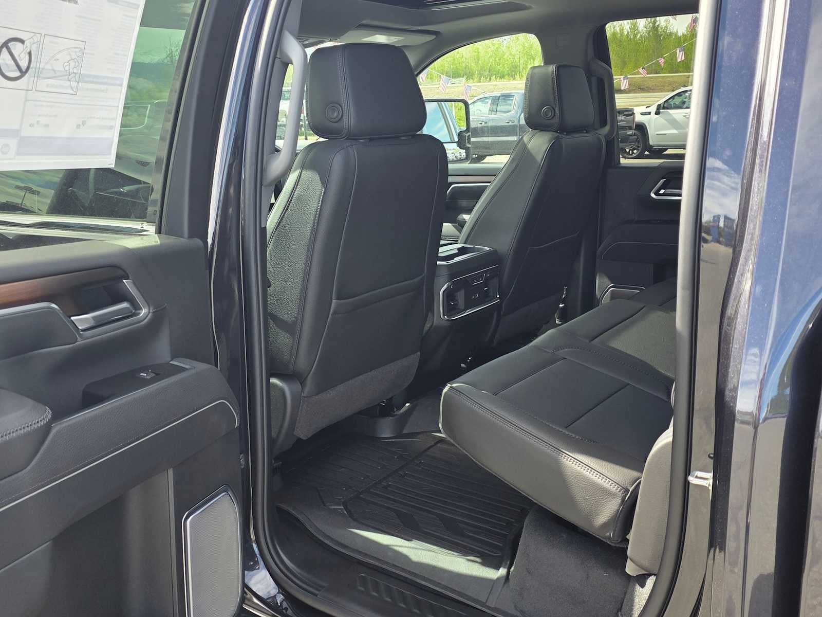 2026 GMC Sierra 3500 HD Denali
