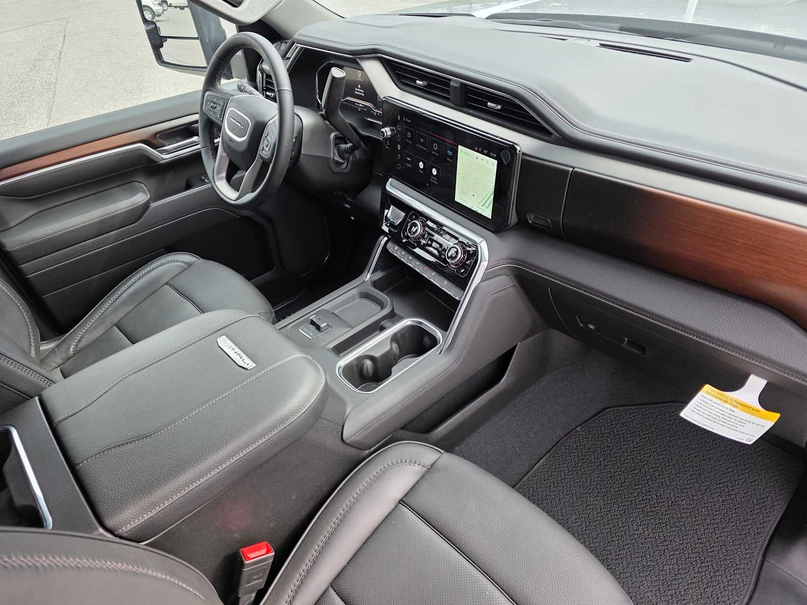 2025 GMC Sierra 3500 HD Denali