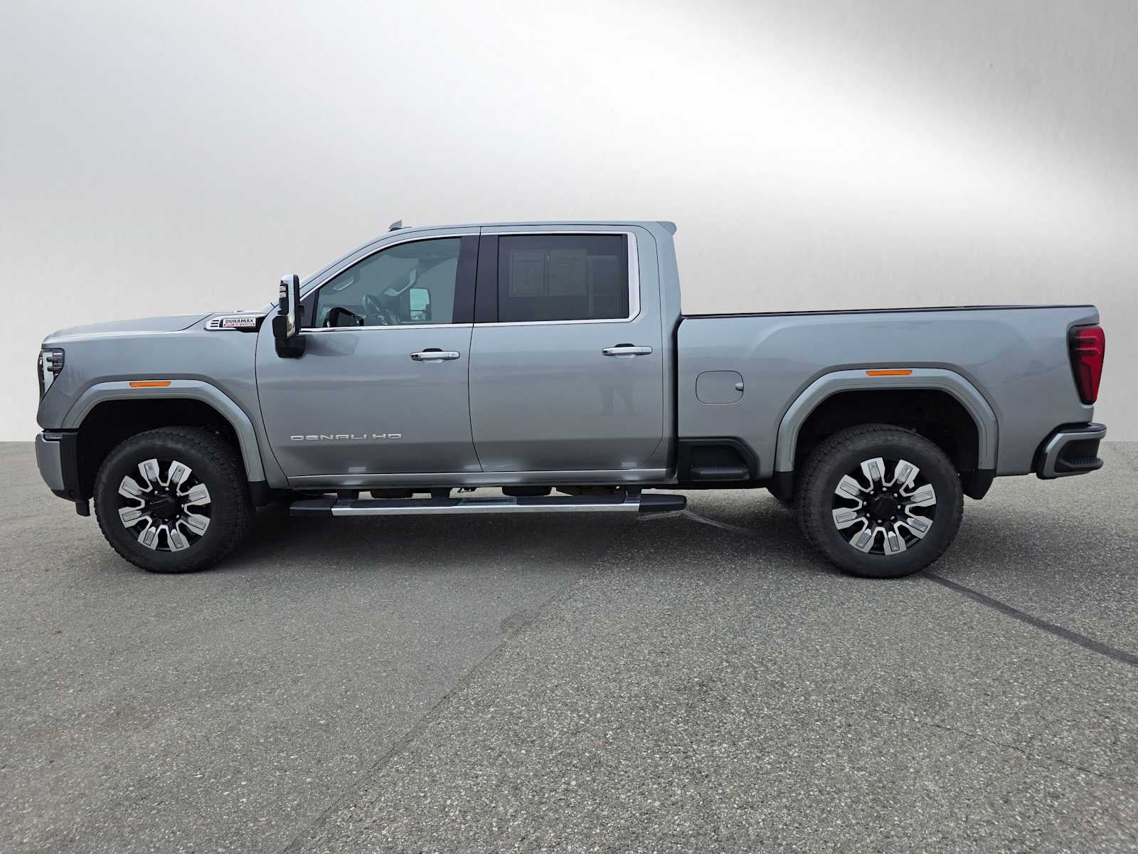 2025 GMC Sierra 3500 HD Denali