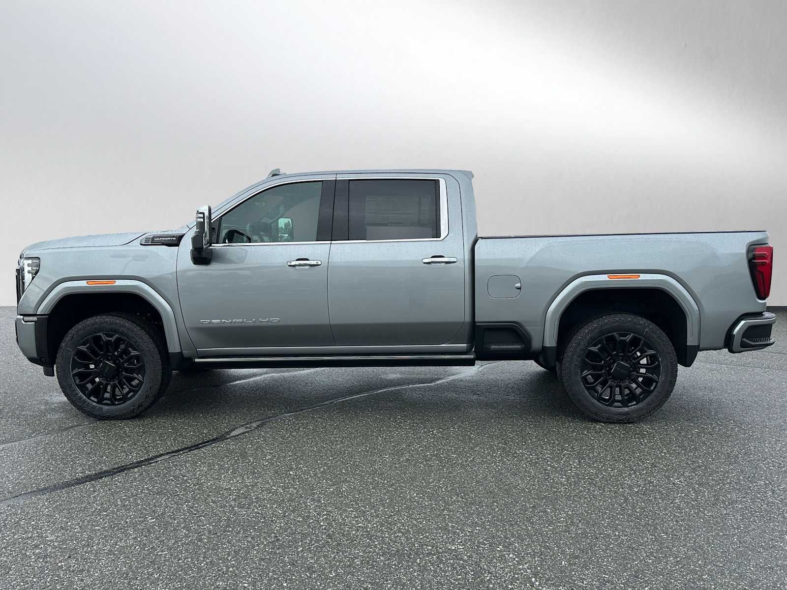 2025 GMC Sierra 2500 HD Denali Ultimate