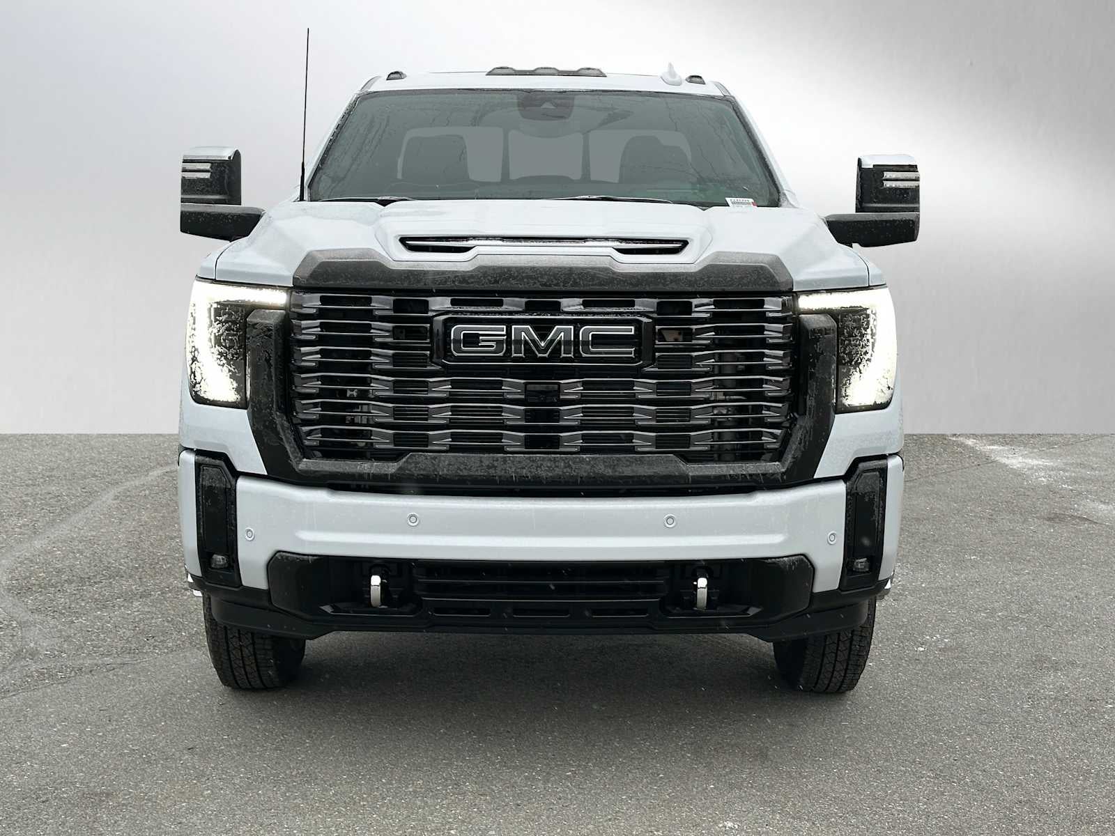 2026 GMC Sierra 3500 HD Denali Ultimate DRW