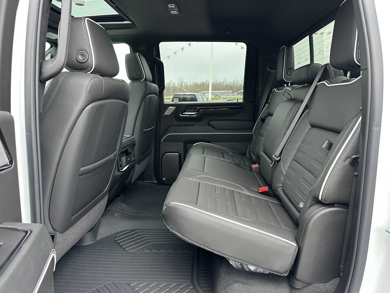 2025 GMC Sierra 2500 HD AT4X