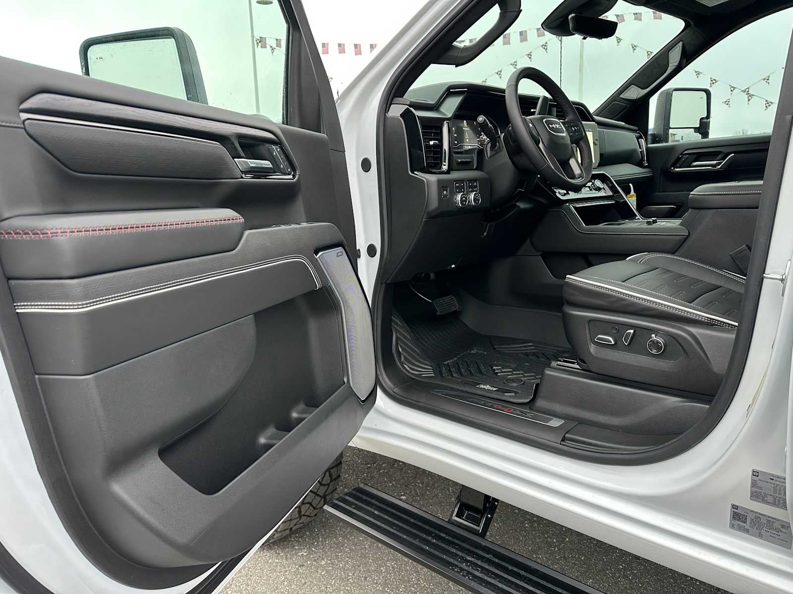 2025 GMC Sierra 2500 HD AT4X