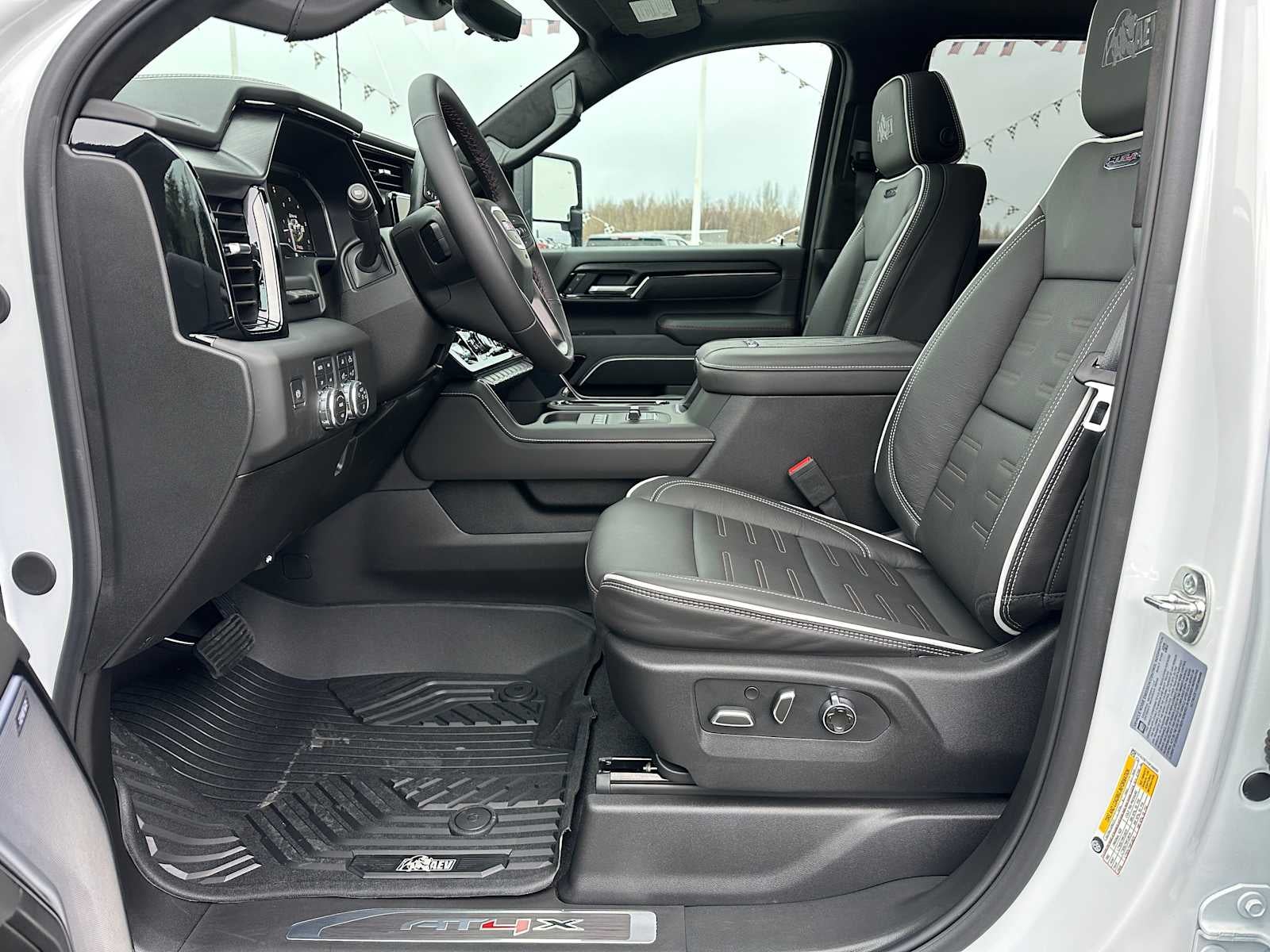 2025 GMC Sierra 2500 HD AT4X