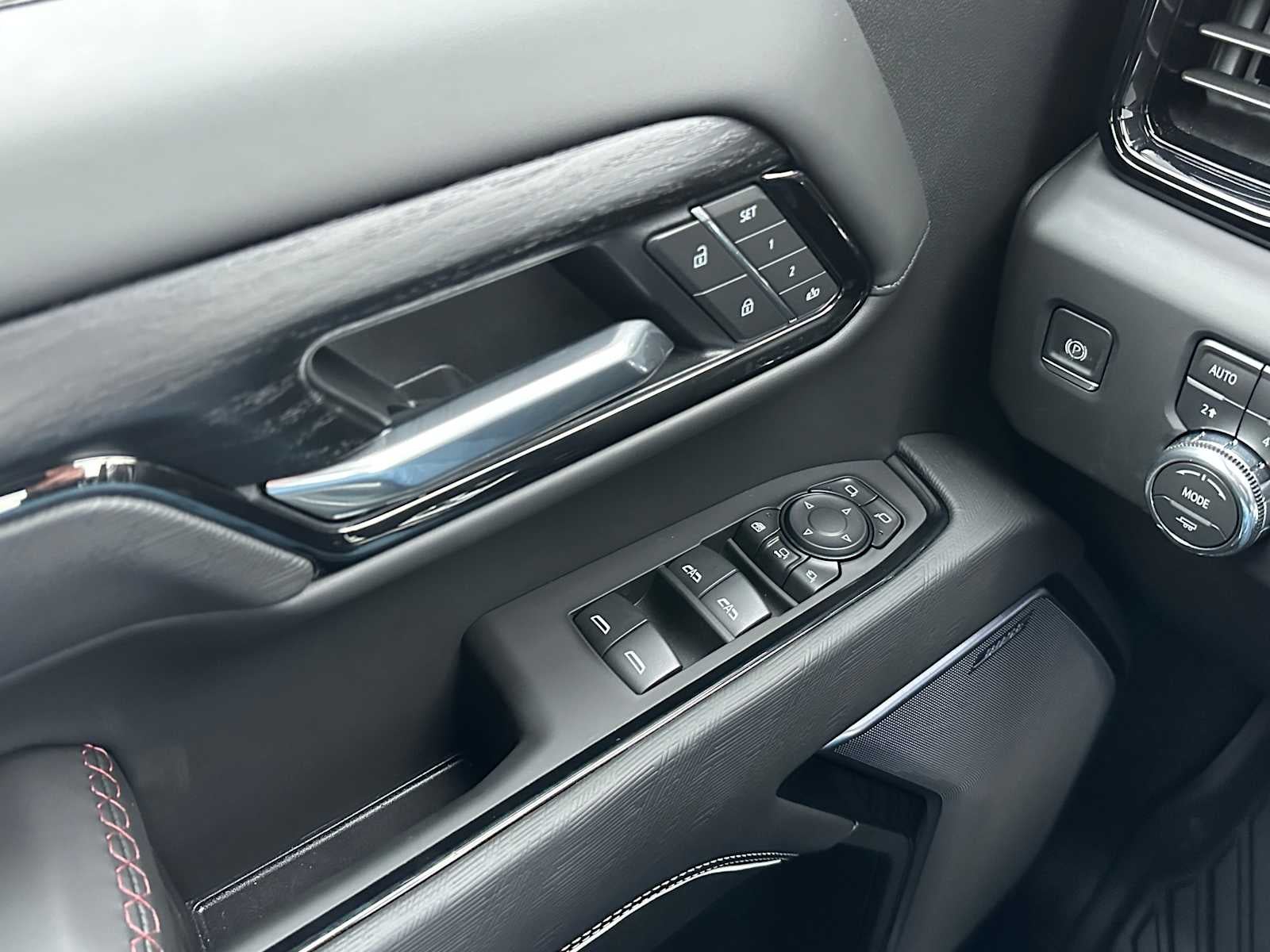 2025 GMC Sierra 2500 HD AT4X