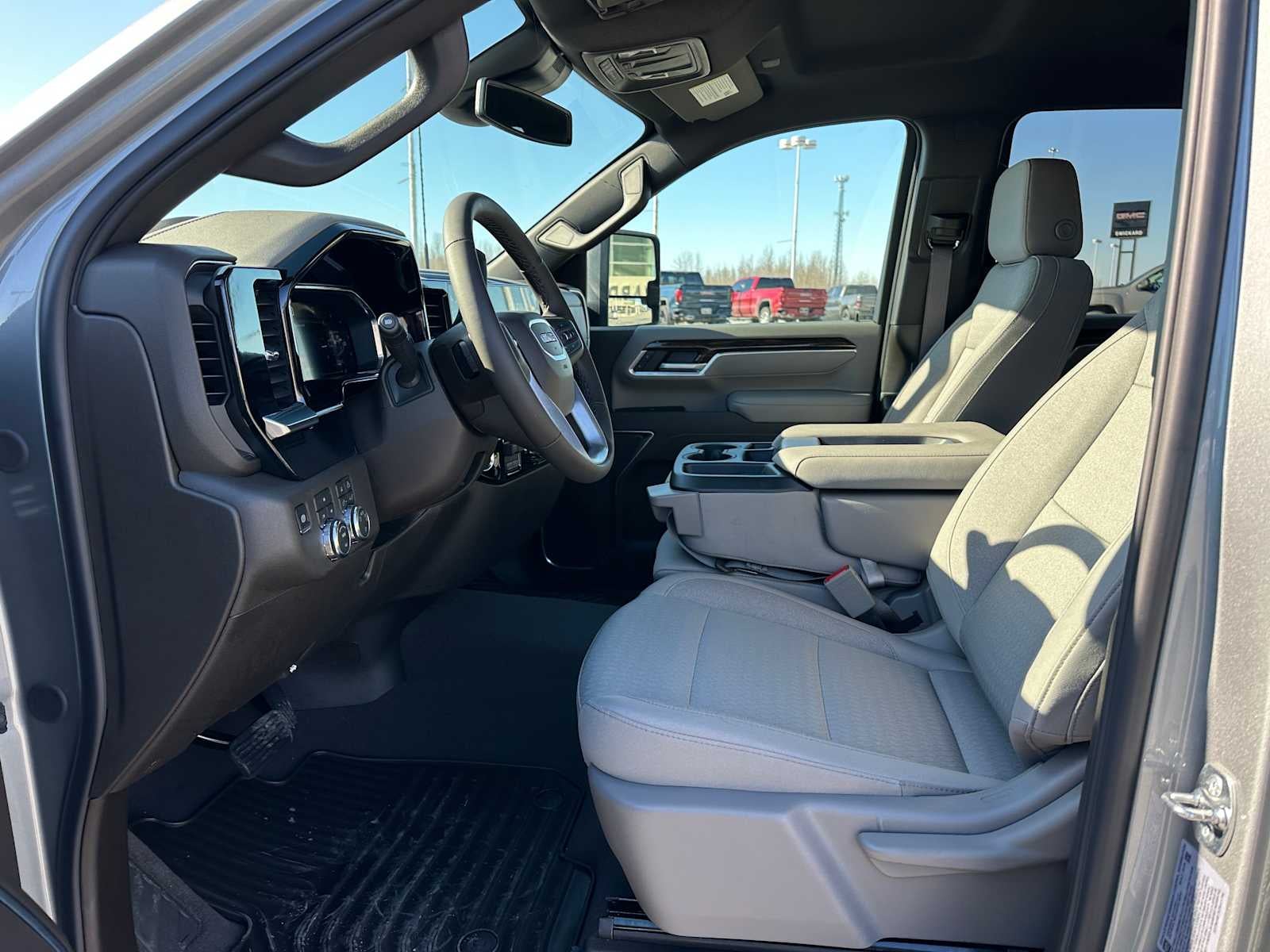 2026 GMC Sierra 2500 HD SLE