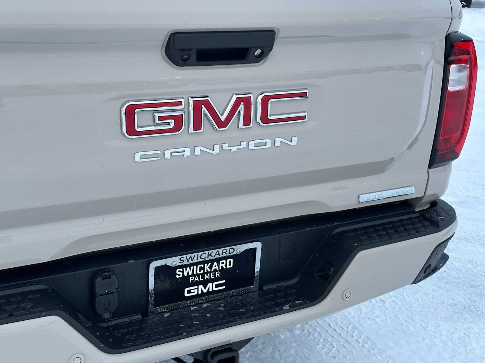 2026 GMC Canyon Elevation