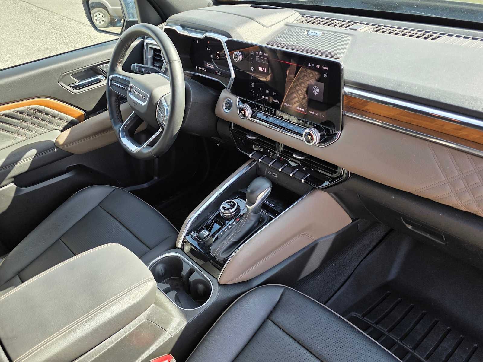 2024 GMC Canyon Denali