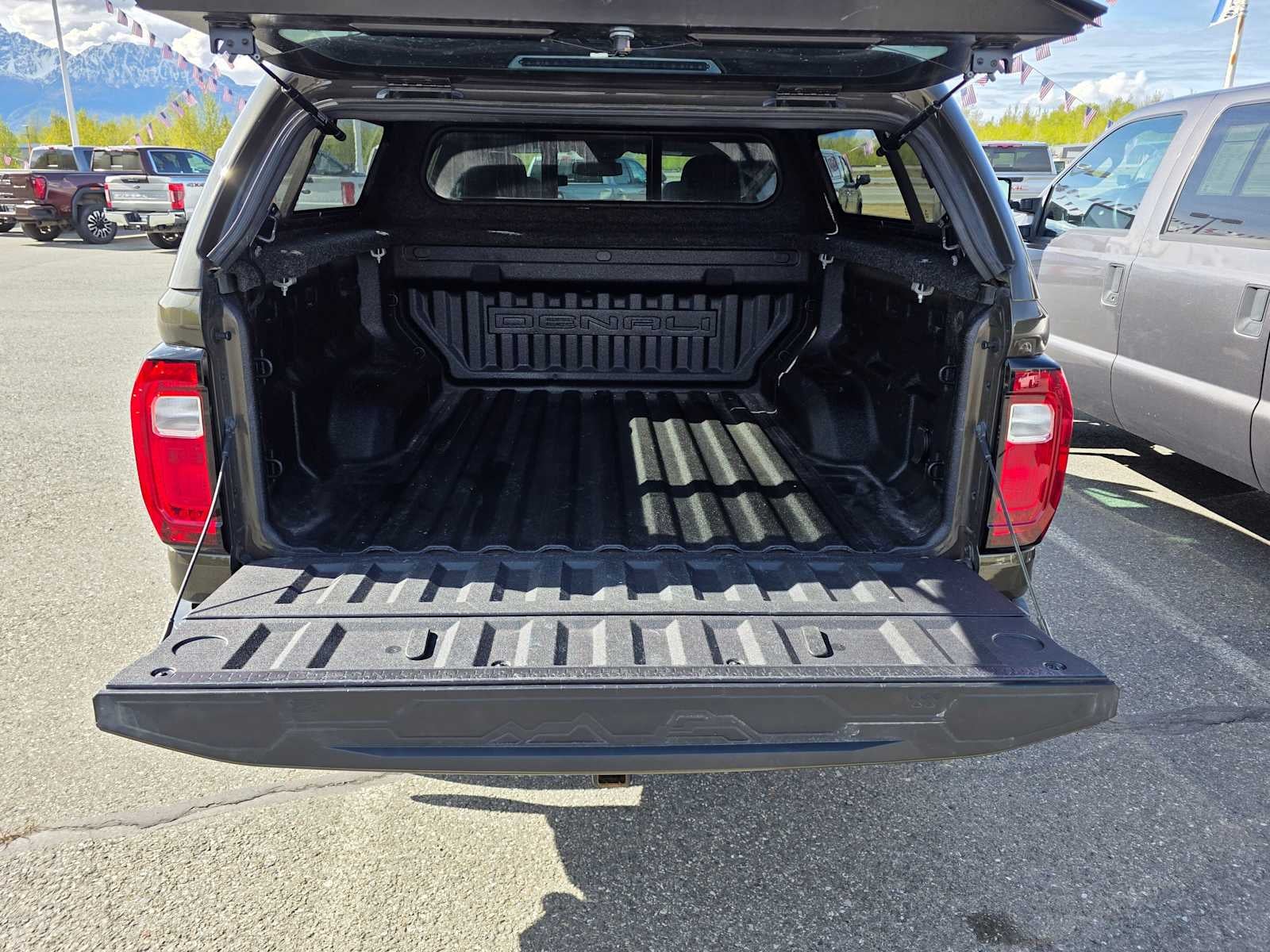 2024 GMC Canyon Denali