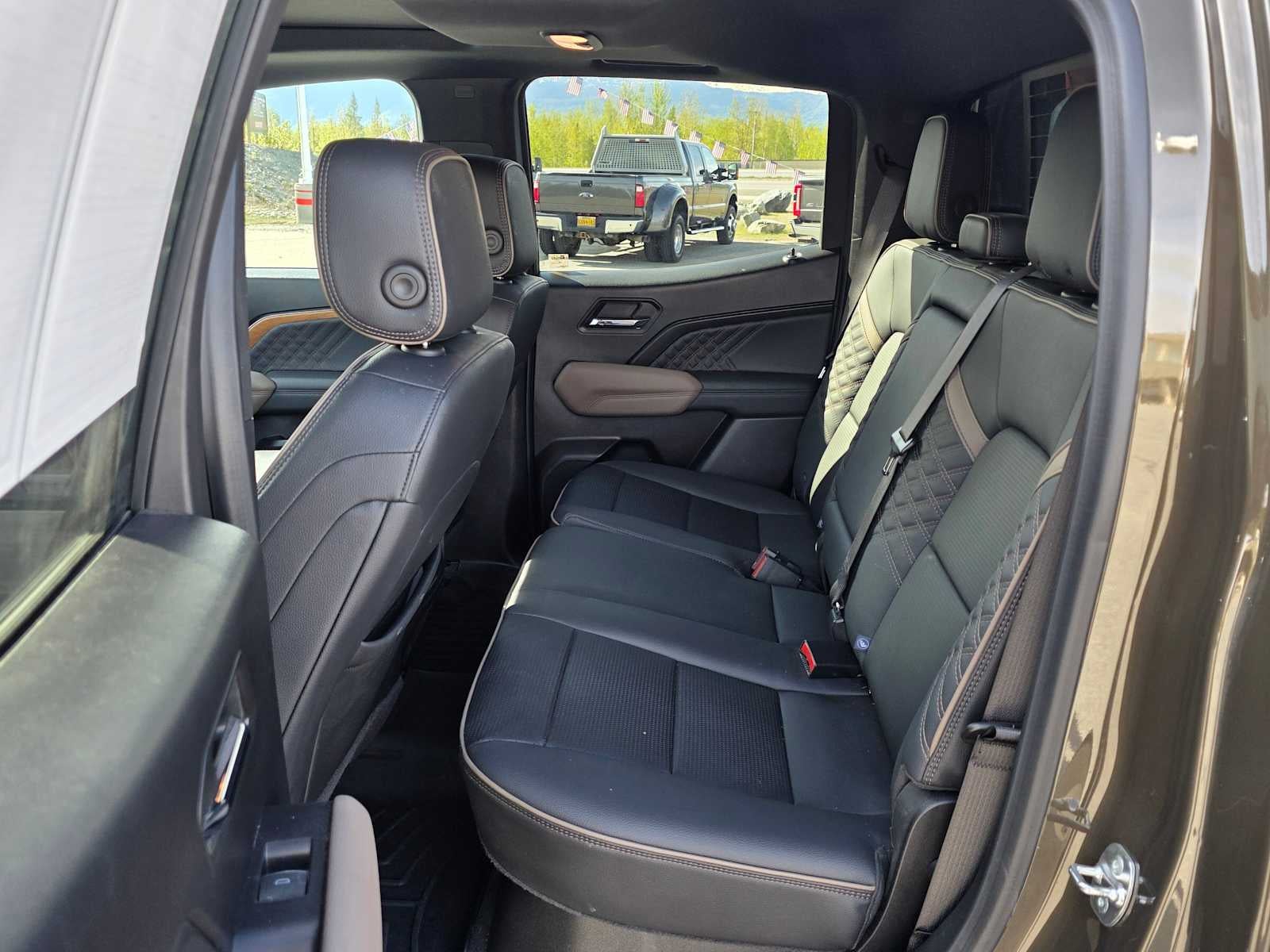 2024 GMC Canyon Denali