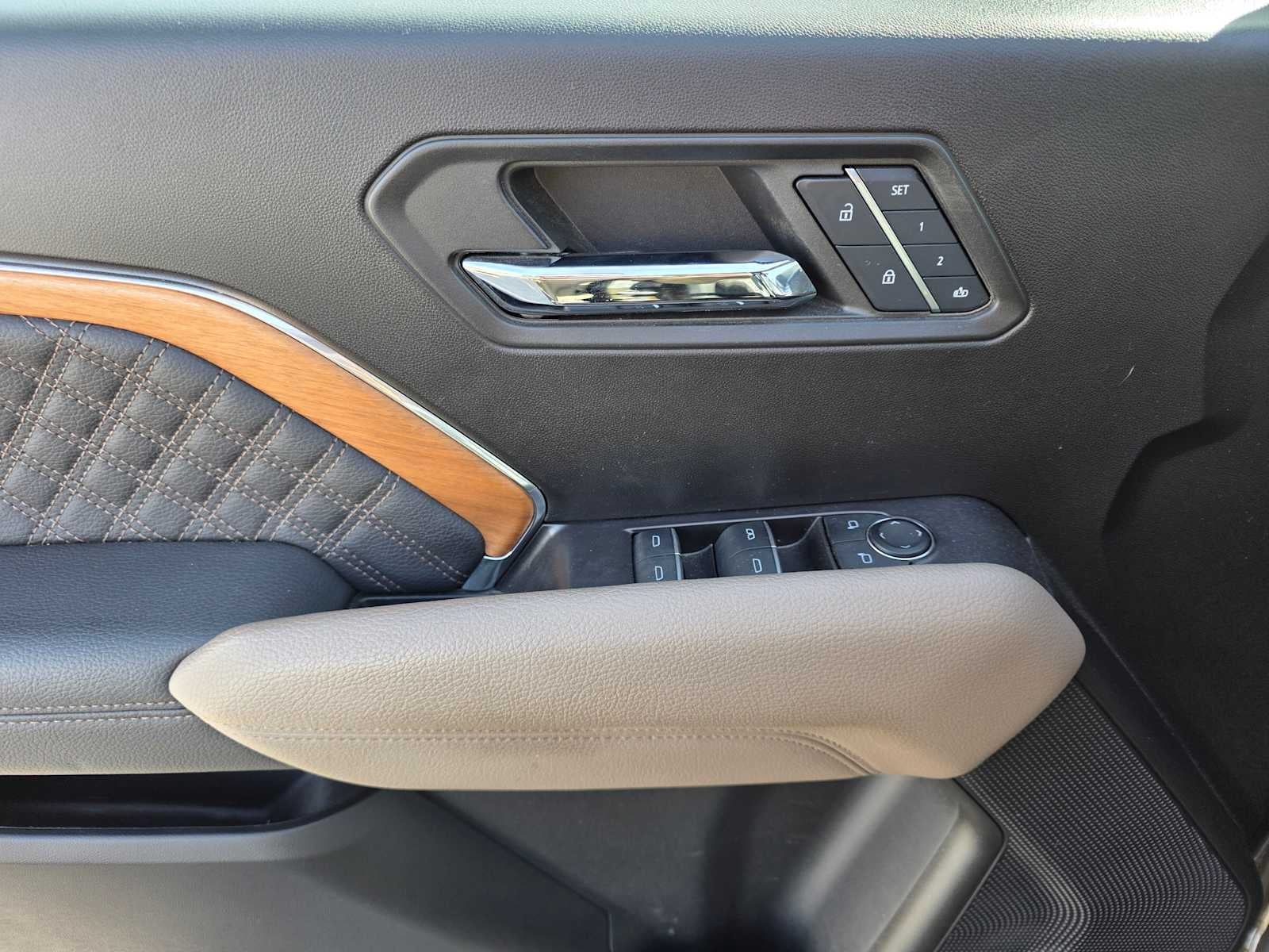 2024 GMC Canyon Denali