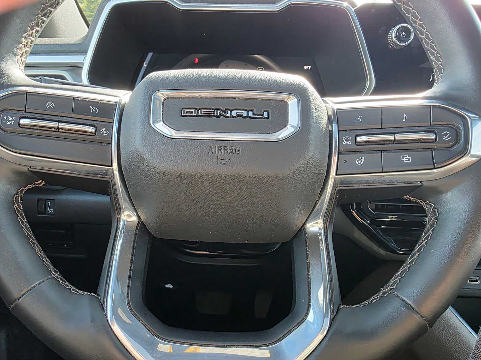 2024 GMC Canyon Denali